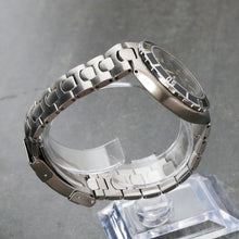 Load image into Gallery viewer, Omega Seamaster 200m (Pre-bond, vintage, Circa 1998), 36mm, Black Dial, Quartz