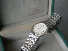 Load image into Gallery viewer, Grand Seiko, (Vintage, Circa 1990's) SBGG001, 37mm, 8N65-9000 Quartz
