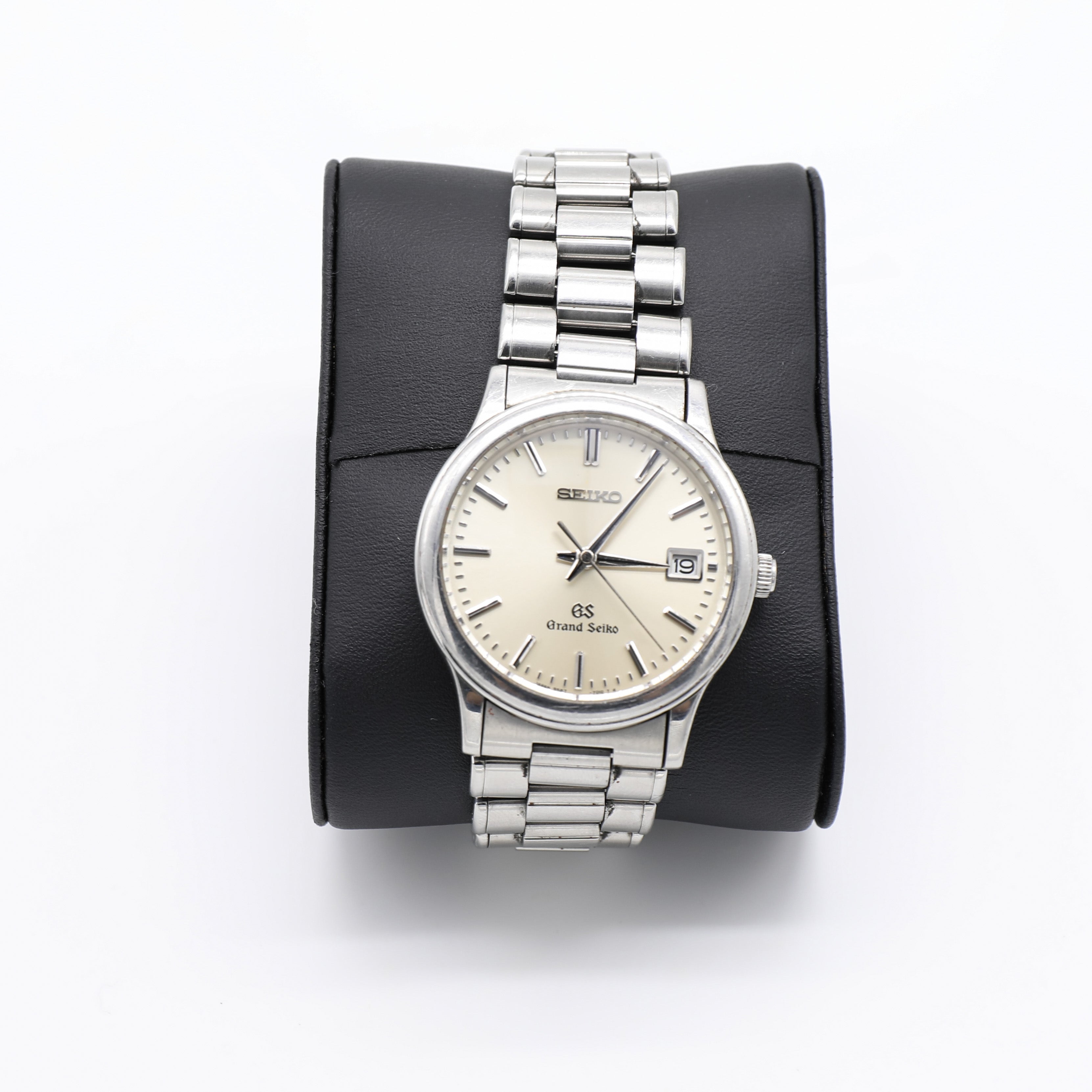 Grand Seiko vintage model SBGS007 34mm Quartz Circa 1992 Timeless Luxury