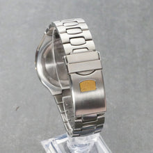 Load image into Gallery viewer, Omega Seamaster 200m (Pre-bond, vintage), 36mm, Champagne Dial, Quartz (In-Stock Item)
