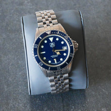 Load image into Gallery viewer, Tag Heuer 1000, Quartz, 38mm, Blue Dial, (vintage, circa mid 80&#39;s)
