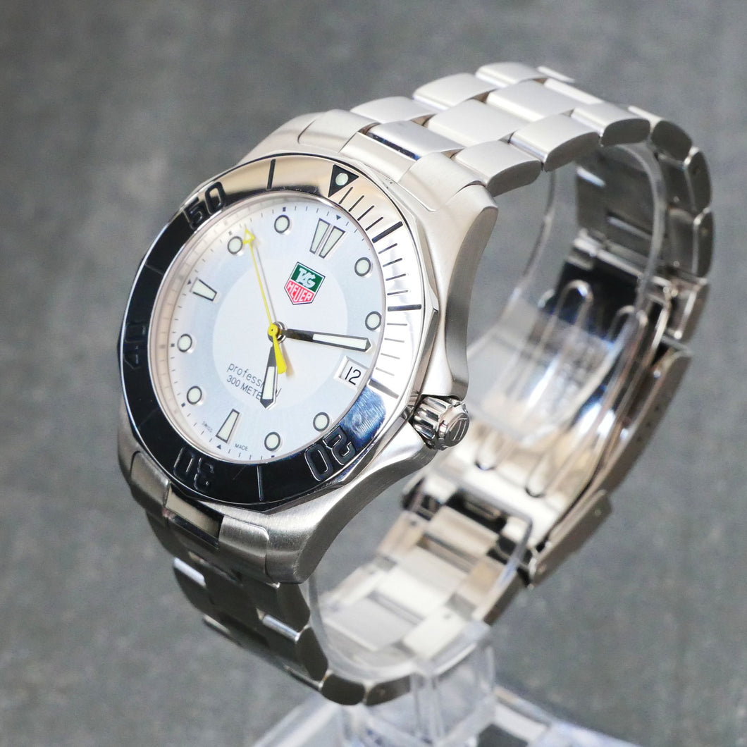 Tag Heuer, Aquaracer, 39mm, Silver dial, Quartz, WAB1111.BA0801