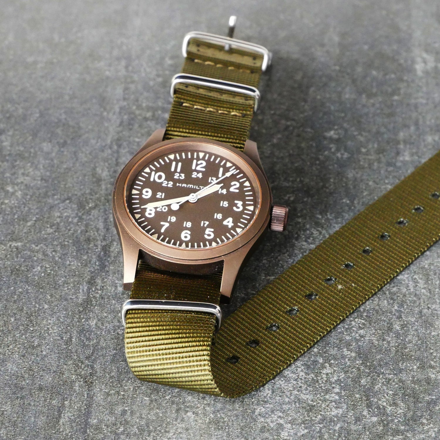 Hamilton, Khaki Field, Mechanical, Green dial, 38mm, H694490