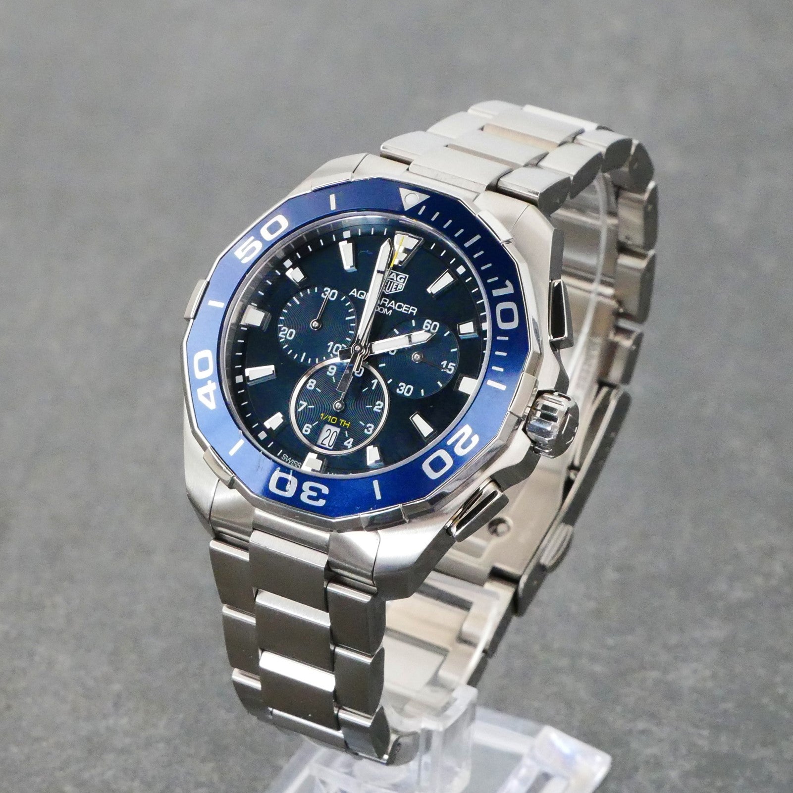 TAG Heuer Aquaracer - Orologio da uomo al quarzo svizzero in acciaio inox, colore: argento (modello: CAY1111.BA0927) : TAG Heuer TAG Heuer Aquaracer - Orologio da uomo al quarzo svizzero in acciaio inox, colore: argento (modello: CAY1111.BA0927) : TAG Heuer