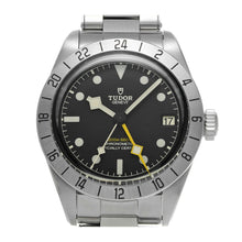 Load image into Gallery viewer, Tudor Black Bay Pro, 39mm, Automatic M79470-0001 (Off-shore item)
