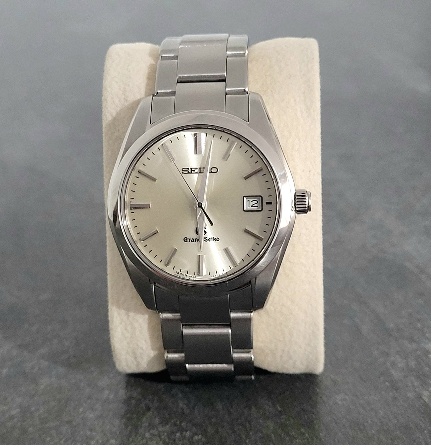 Grand Seiko, SBGX063, Quartz, Silver dial, 9F62 movement,