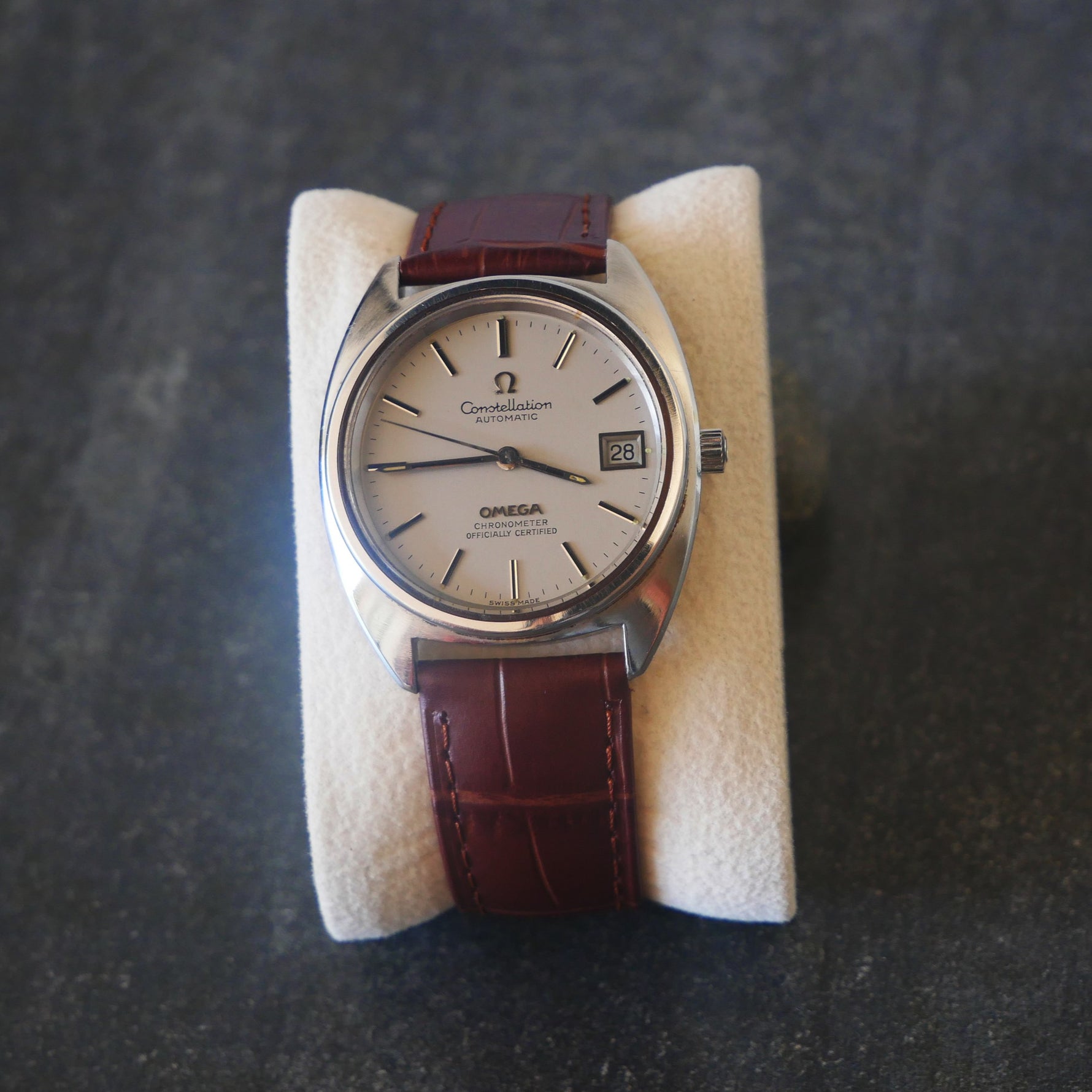 Omega Constellation pre owned 34.5mm, Automatic Chronometer (model 168.0056) white dial, brown leather strap