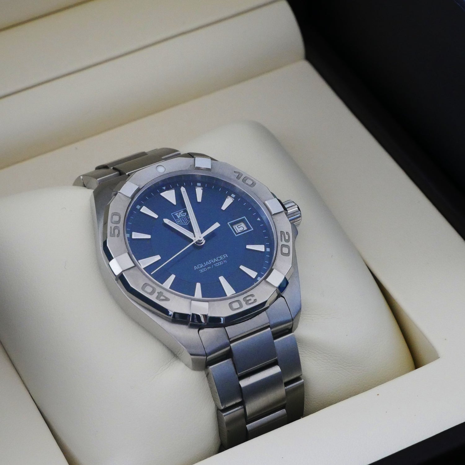 Tag Heuer, Aquaracer, 41mm, Blue dial, Quartz, Model WAY1112.BA0928
